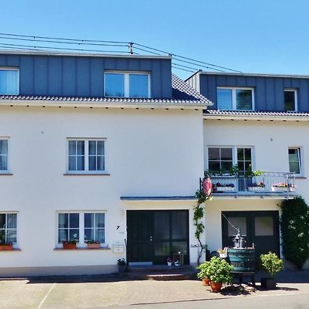 Gaestehaus Schwaab Zeltingen-Rachtig Bagian luar foto
